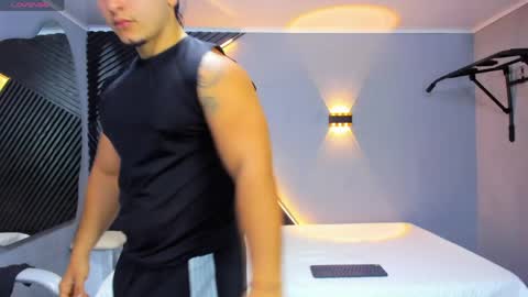 Snapshot of horny_nick18 chatting on April 22, 2026, 11:45 am horny_nick18 online show from April 22, 2026, 11:45 am