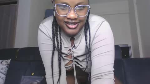 Snapshot of horny_sexxy_babe chatting on May 16, 2026, 1:21 pm Lucy online show from May 16, 2026, 1:21 pm