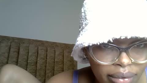 Snapshot of horny_sexy_baby chatting on December 19, 2025, 2:02 pm horny_sexy_baby online show from December 19, 2025, 2:02 pm