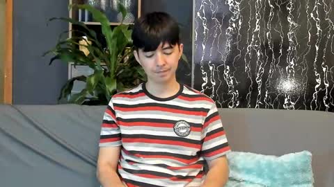 Snapshot of horny_twinks_guys chatting on September 28, 2025, 8:36 pm Alex and Camilo online show from September 28, 2025, 8:36 pm