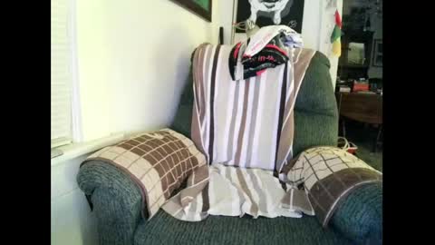 Horny Willing Ready online show from April 3, 2026, 1:25 am