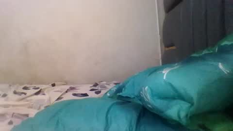 Snapshot of hornybella84 chatting on June 18, 2026, 9:14 am Bella online show from June 18, 2026, 9:14 am