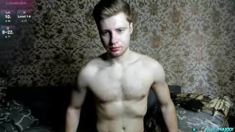 Snapshot of hornyblondieboyy chatting on April 17, 2026, 6:16 am Max online show from April 17, 2026, 6:16 am