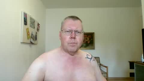 Snapshot of hornydick874303 chatting on October 12, 2025, 1:43 pm Meikelmeier online show from October 12, 2025, 1:43 pm