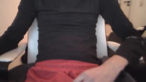 hornygermancollegeboy0 online show from November 29, 2025, 3:26 pm