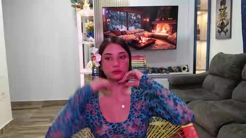 hornygirl_20000 online show from March 1, 2026, 11:51 pm