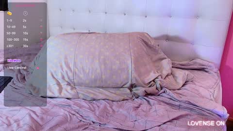 Valentina  online show from December 22, 2024, 6:26 pm