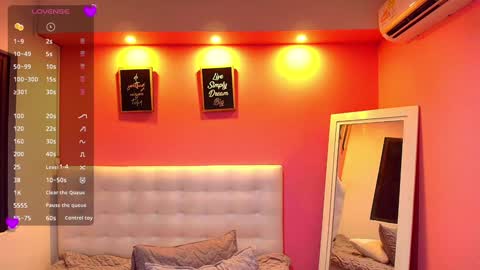 Valentina  online show from January 15, 2025, 12:47 pm