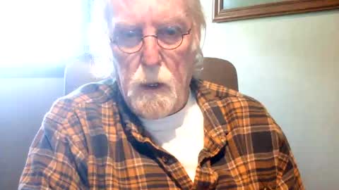 Snapshot of hornyinohio9 chatting on April 23, 2026, 12:51 pm HornyInOhio9 online show from April 23, 2026, 12:51 pm