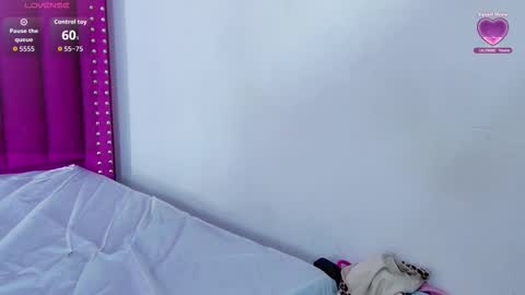 Natasha  online show from December 13, 2025, 7:53 pm