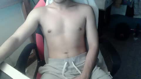 Flea online show from April 22, 2026, 7:33 am