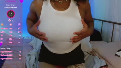 Horny Little Honey online show from December 27, 2024, 6:35 am