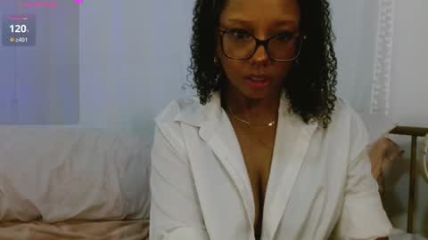 Horny Little Honey online show from February 28, 2025, 5:26 am