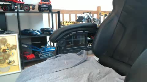 Snapshot of hornynthick70 chatting on March 8, 2025, 3:35 pm hornynthick70 online show from March 8, 2025, 3:35 pm