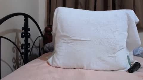Tyla online show from December 22, 2024, 3:11 am