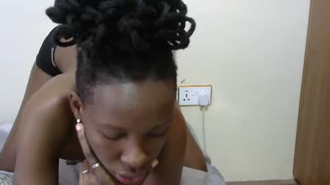 hornysouls01 online show from February 26, 2025, 11:41 am