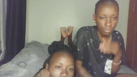 hornysouls01 online show from September 11, 2025, 3:23 pm