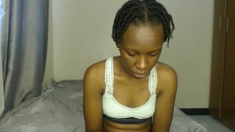 hornysouls01 online show from October 18, 2025, 8:15 am