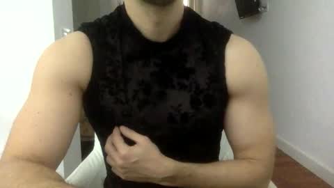 hornyspaniard93 online show from April 5, 2026, 2:58 pm