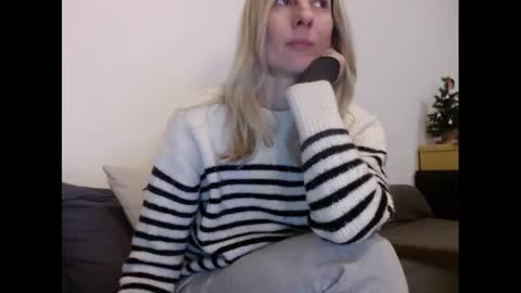 Hornyssima online show from February 16, 2025, 7:49 pm