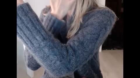 Hornyssima online show from November 26, 2025, 8:59 am