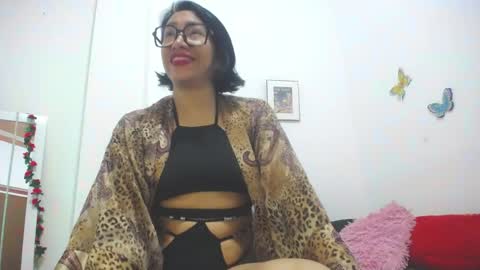 Snapshot of hornywife_ chatting on May 4, 2026, 2:46 pm Agatha online show from May 4, 2026, 2:46 pm