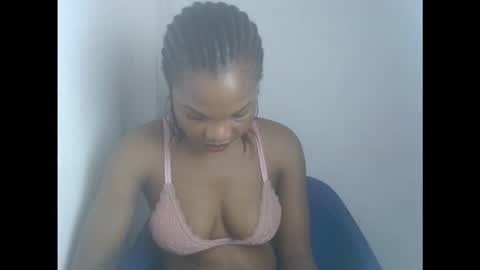 hornyxbum online show from December 17, 2025, 7:58 am