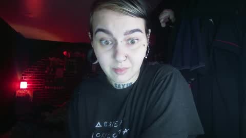 Snapshot of horror_circus chatting on December 7, 2024, 6:10 am Messalina Horror online show from December 7, 2024, 6:10 am