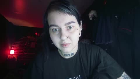 Snapshot of horror_circus chatting on December 10, 2024, 5:39 am Messalina Horror online show from December 10, 2024, 5:39 am