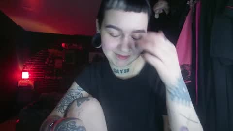 Snapshot of horror_circus chatting on December 15, 2024, 6:37 pm Messalina Horror online show from December 15, 2024, 6:37 pm