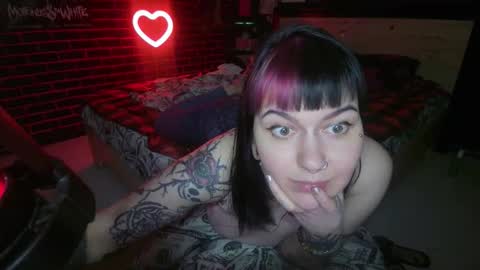 Snapshot of horror_circus chatting on September 16, 2025, 5:36 pm Messalina Horror online show from September 16, 2025, 5:36 pm