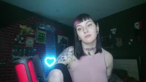 Snapshot of horror_circus chatting on September 18, 2025, 10:34 pm Messalina Horror online show from September 18, 2025, 10:34 pm