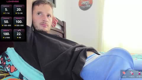 horse_man2 online show from November 21, 2025, 5:55 pm