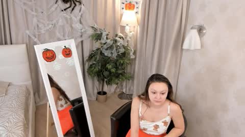 Hostia Milk NEXT STREAM  online show from October 21, 2025, 2:23 am