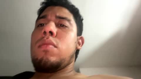 Snapshot of hot2512 chatting on February 20, 2025, 11:10 pm hot2512 online show from February 20, 2025, 11:10 pm