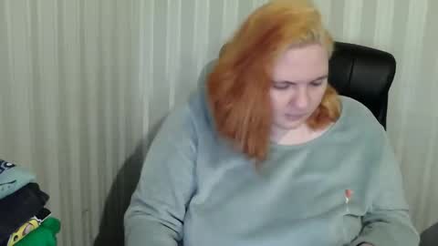 Snapshot of hot2panthers chatting on December 15, 2025, 1:26 pm hot2panthers online show from December 15, 2025, 1:26 pm