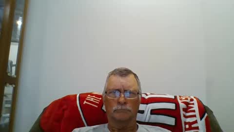 hot4tightholes online show from May 18, 2026, 1:06 pm