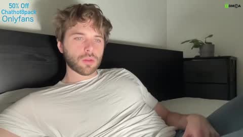 Snapshot of hot8pack01 chatting on February 3, 2025, 9:07 pm Edward aka Wolf online show from February 3, 2025, 9:07 pm