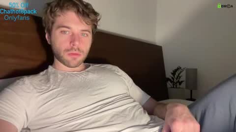 Edward aka Wolf online show from February 18, 2026, 9:44 pm