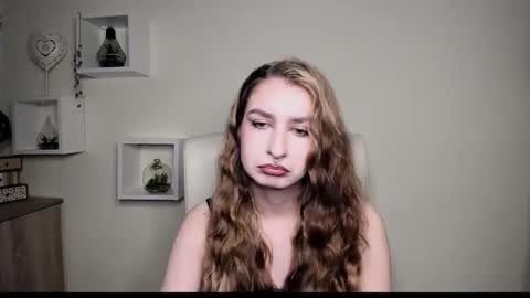 NINA online show from October 29, 2025, 6:37 am