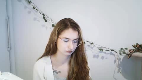 NINA online show from February 24, 2026, 7:28 am