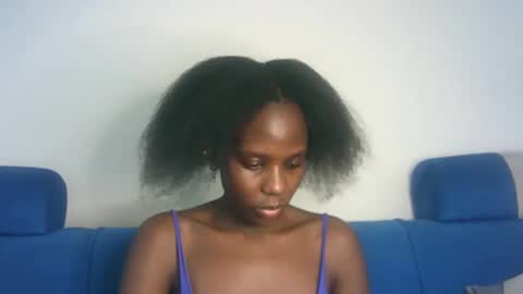 Snapshot of hot_berry2003 chatting on February 3, 2025, 7:18 am Millie online show from February 3, 2025, 7:18 am