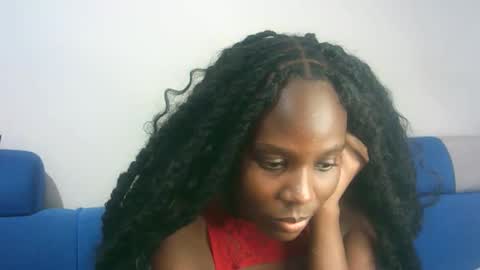 Snapshot of hot_berry2003 chatting on September 10, 2025, 10:21 pm Millie online show from September 10, 2025, 10:21 pm