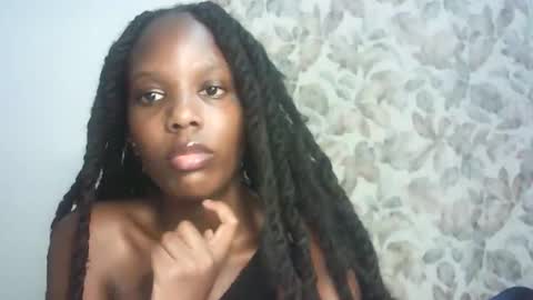 Millie online show from November 15, 2025, 9:43 pm