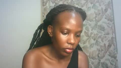 Millie online show from November 23, 2025, 9:14 pm