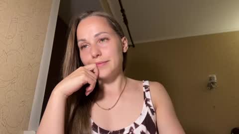 hot_chance_ online show from June 25, 2026, 3:38 pm