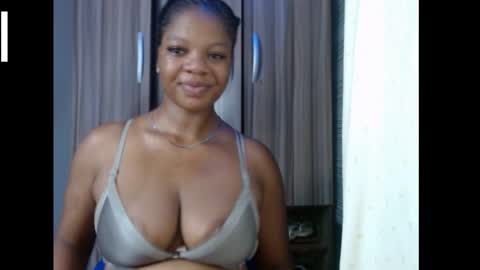 Snapshot of hot_choco_choco chatting on December 5, 2025, 7:21 pm peace online show from December 5, 2025, 7:21 pm