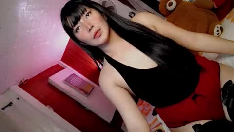 its me CLAUDIA online show from April 10, 2026, 6:07 am