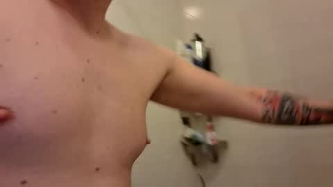 hot_couple_pl35 online show from April 18, 2026, 12:31 pm