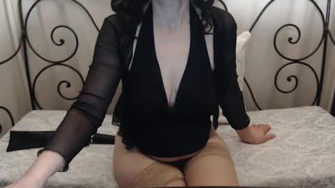 Snapshot of hot_dina chatting on February 22, 2025, 5:23 am Dina online show from February 22, 2025, 5:23 am